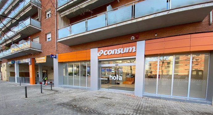Consum obri el seu segon supermercat a Girona i crea 35 llocs de treball