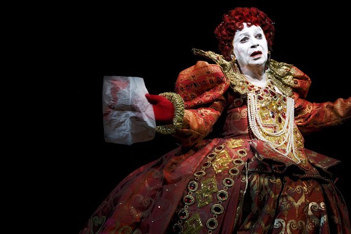 Archivo - Exposición de Lindsay Kemp en la Biblioteca Central Cantabria