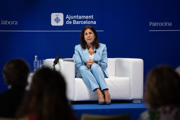 Archivo - La CEO de Ciberseguridad y Cloud de Telefónica María Jesús Almazor, en foto de archivo.