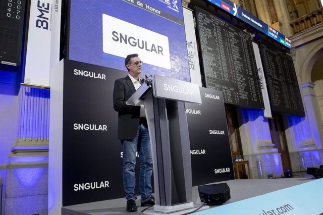 El consejero delegado y fundador de Sngular, José Luis Vallejo, en su intervención durante el debut en BME Growth de su empresa este miércoles, 1 de diciembre.