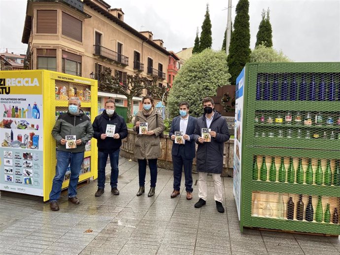 Mancomunidad de San Marcos, Ecoembes y Ecovidrio organizan la campaña de sensibilización 'Los tótems del reciclaje'