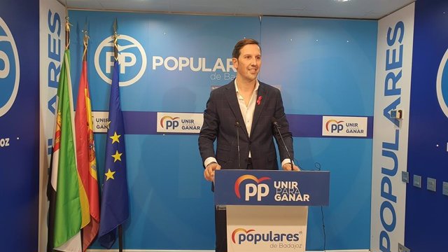 Antonio Cavacasillas, nuevo coordinador del PP en la ciudad de Badajoz.