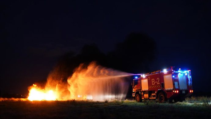 Simulacro de accidente aéreo nocturno en el aeropuerto de Córdoba.