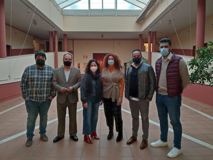 El proyecto educativo se ha presentado en la Casa de la Cultura de Alcalá de Guadaíra.