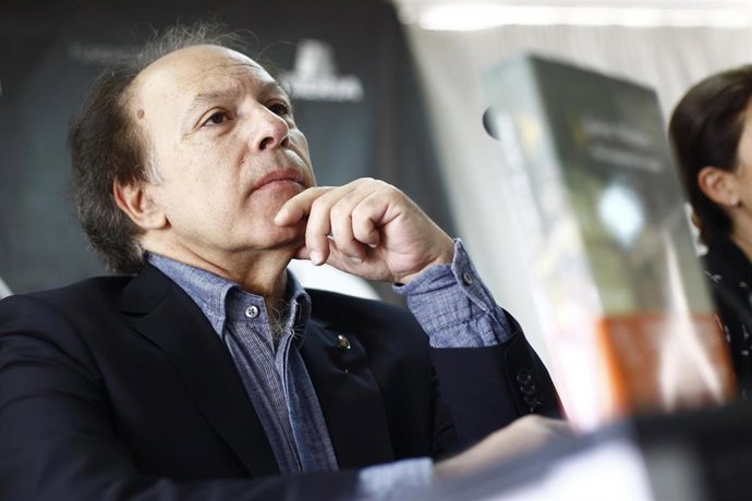 Archivo - El escritor Javier Marías 