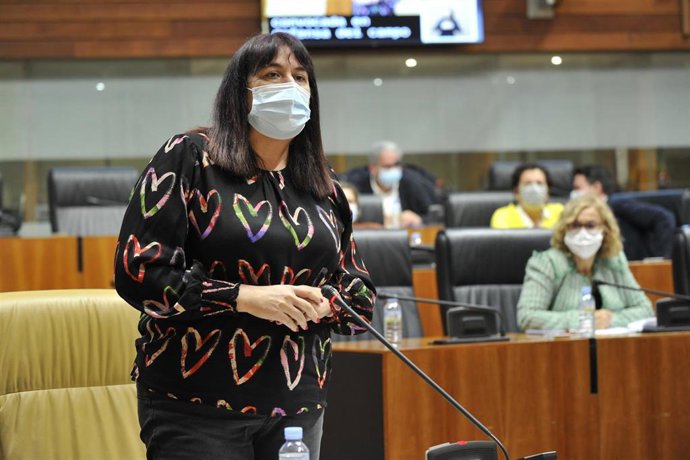 La consejera de Agricultura, Begoña García, en su respuesta a una pregunta del PP en la Asamblea.