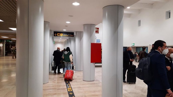 La terminal del aeropuerto de Sevilla luce nuevas instalaciones