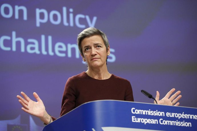 18 November 2021, Belgium, Brussels: European Commission Vice-President in charge of Europe Fit for the Digital Age, Margrethe Vestager, speaks during a press conference on European competition policies at the EU Commission. Photo: Valeria Mongelli/ZUMA