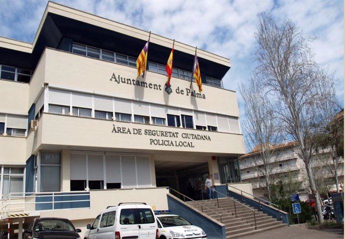Archivo - Cuartel de la Policía Local y Oficina de Atención a la Ciudadanía (OAC) en Sant Ferran (Palma).