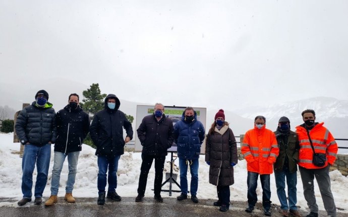 El Departamento de Vertebración impulsa las obras de refuerzo del firme en la carretera de acceso a Cerler (Huesca).