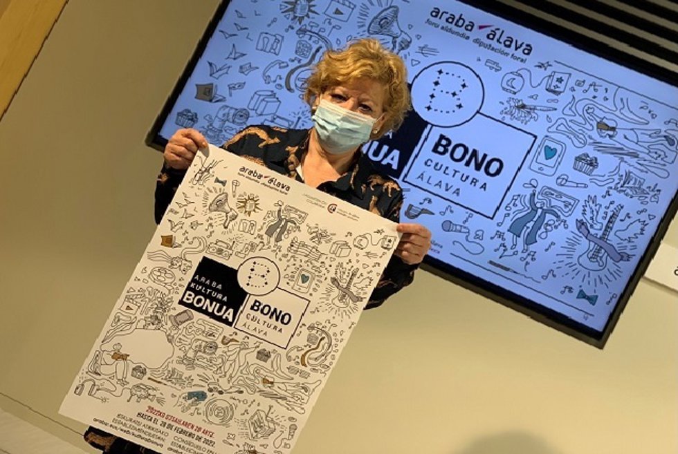 La diputada de Cultura de Álava, Ana del Val, presenta el Bono Cultura