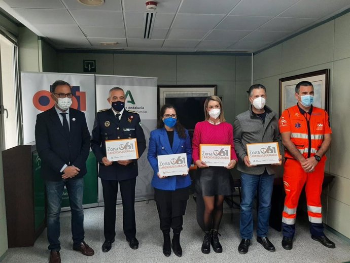 El 061 reconoce 28 nuevas zonas cardioaseguradas de la provincia de Málaga