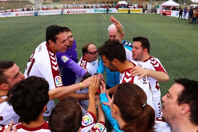 Archivo - Jugadores de LaLiga Genuine Santander