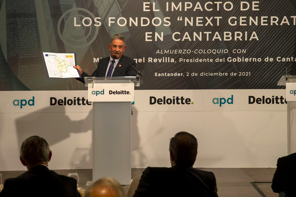 Revilla participa en una jornada sobre los fondos europeos en Cantabria