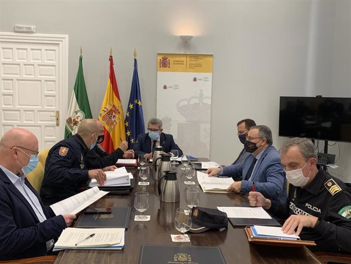 Reunión de cara al dispositivo navideño de seguridad y prevención