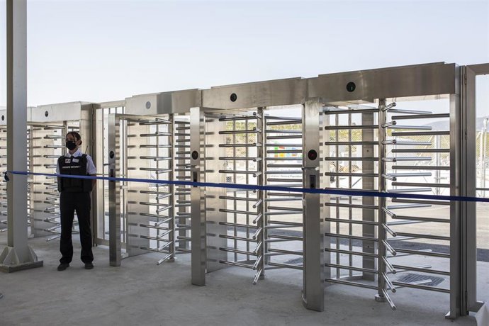 Archivo - Centro de refugiados en la isla de Samos, en Grecia, financiado con ayuda de la UE