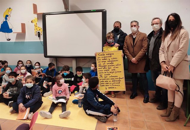 Visita  al CEIP Santa Potenciana