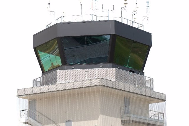 Fanal de la Torre de Control del Aeropuerto de Pamplona gestionada por Enaire.