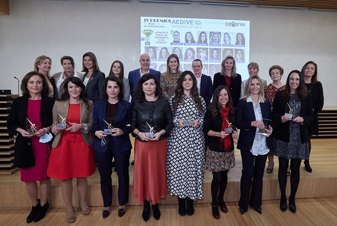 Ganadoras IV Premios Aedive-Santiago Losada