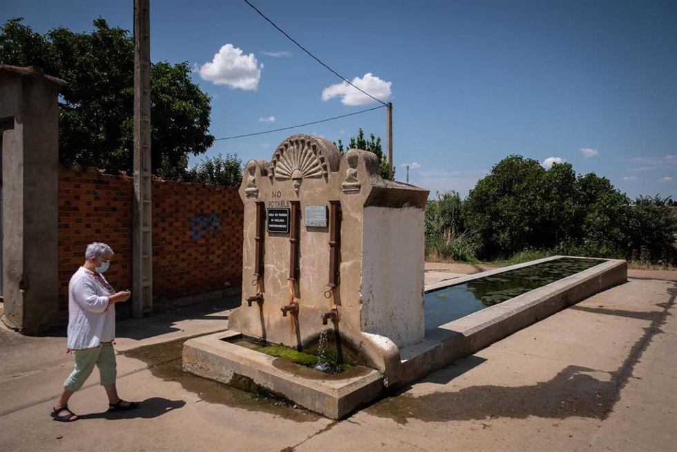 Archivo - Santovenia, Zamora, Castilla y León, España.  Greenpeace reparte por toda España medidores de nitratos entre comunidades rurales para que puedan medir la calidad de sus aguas.