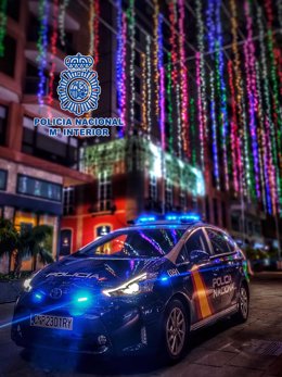 Archivo - La Policía Nacional aumenta la presencia de efectivos durante la Navidad para garantizar un 'Comercio Seguro'