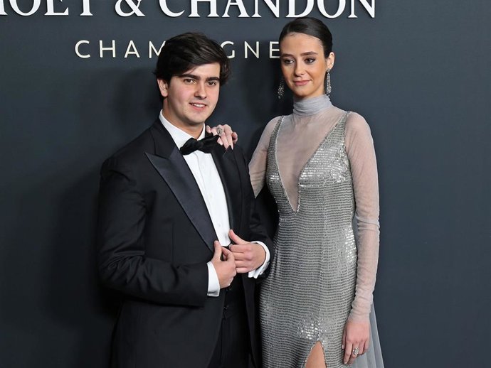 JORGE BÁRCENAS Y VICTORIA FEDERICAES