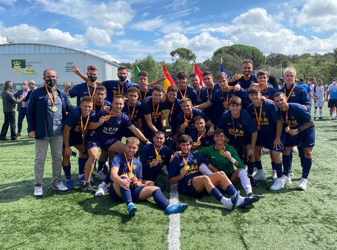 La UCAM conquistó el oro en el Campeonato de España Universitario de fútbol