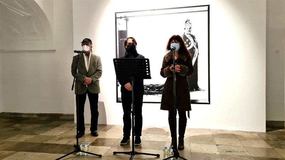 Presentación de la muestra 'Rock the photo', en la Sala de la Pasión de Valladolid.