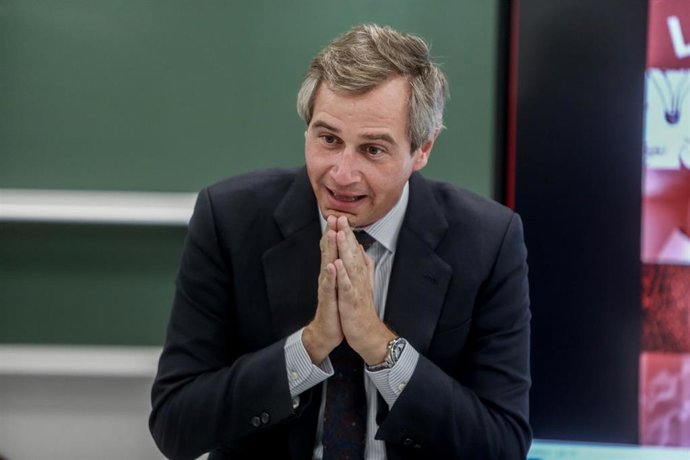 Archivo - El vicesecretario de Territorial del PP, Antonio González Terol, mientras imparte la conferencia Los grupos de interés: Función y Regulación, en el CEU Institute for Advanced Management, a 15 de octubre de 2021, en Madrid (España).