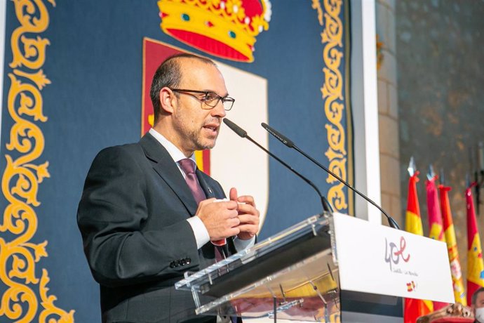 El presidente de las Cortes de Castilla-La Mancha, Pablo Bellido, en el acto del 40 aniversario del Estatuto.