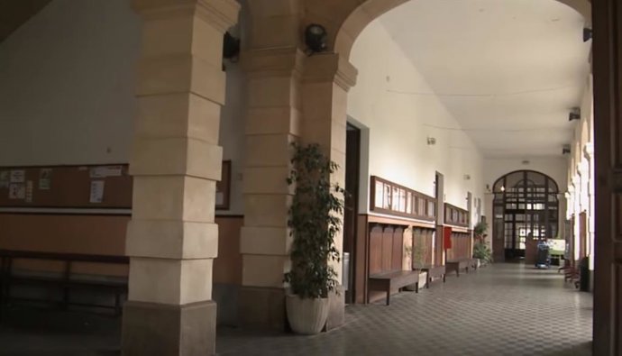 El Archivo del Reino de Mallorca dedica el 'Documento del Mes' a las Memorias del Instituto Balear.