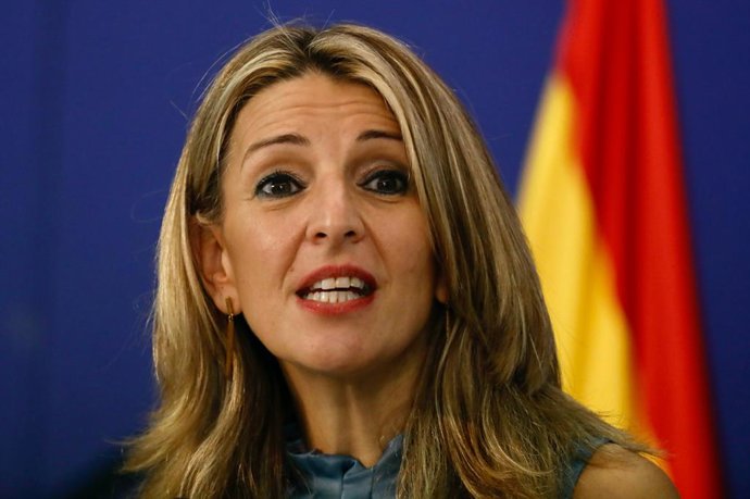 La vicepresidenta segunda del Gobierno y ministra de Trabajo y Economía Social, Yolanda Díaz, interviene tras recibir el premio de Cermi.es 2021, en nombre del Ministerio de Trabajo y Economía Social.