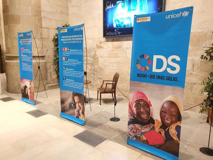 El Comité Regional de UNICEF en La Rioja expone en el Parlamento los Objetivos de Desarrollo Sostenible para 2021