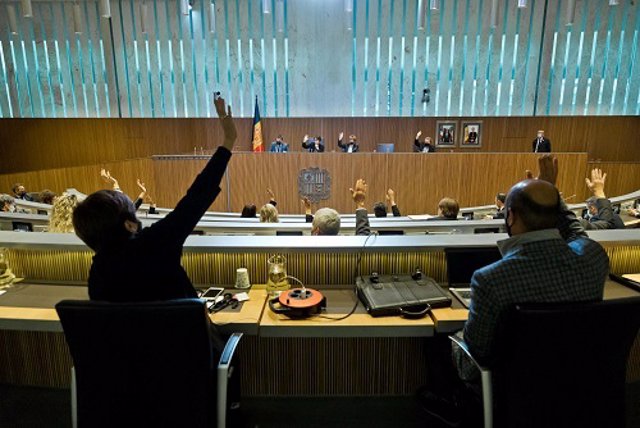 Votación en el Consell General de Andorra.
