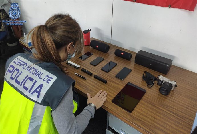 Objetos recuperados por la Policía Nacional.