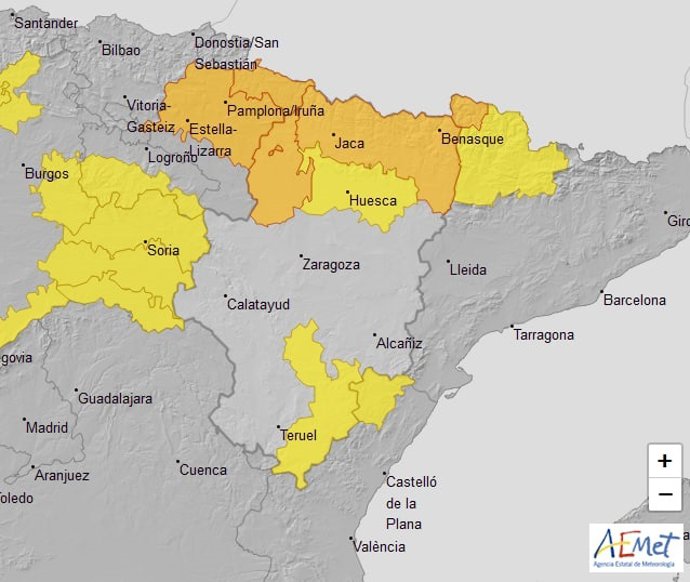 Aviso nivel naranja por nevadas en Pirineo oscense y Cinco Villas y amarillo en varias zonas de la región.