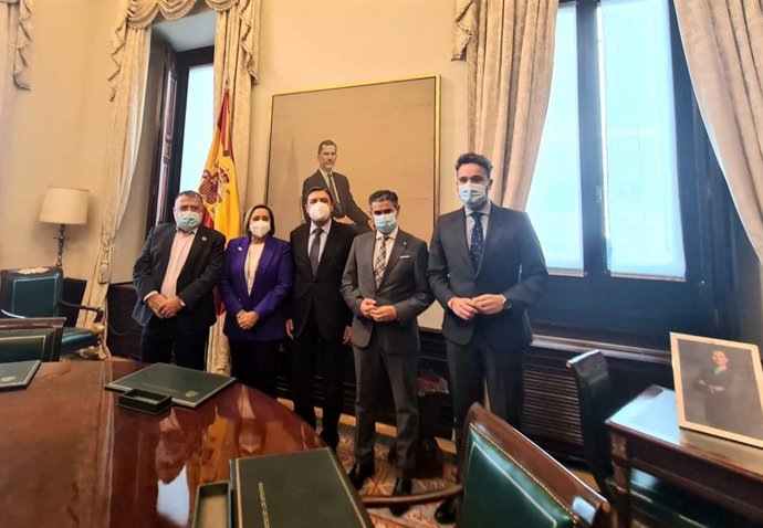 El PSOE valora la aprobación de la nueva Ley de Cadena Alimentaria.