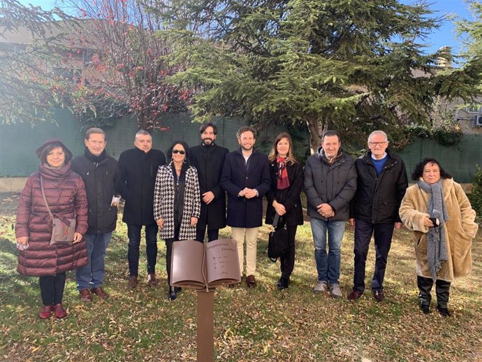 Melero, Lasala, Vilás, Plana y Adell ya lucen monolito en su honor en el Paseo de las Letras Aragonesas de Monzón.