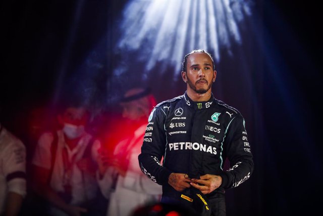 HAMILTON Lewis (gbr), Mercedes AMG F1 GP W12 E Performance, portrait during the Formula 1 stc Saudi Arabian Grand Prix 2021, 21th round of the 2021 FIA Formula One World Championship from December 3 to 5, 2021 on the Jeddah Corniche Circuit, in Jeddah, Sa