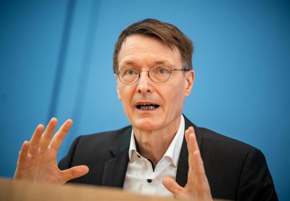 Archivo - El nuevo ministro de Salud de Alemania, Karl Lauterbach 