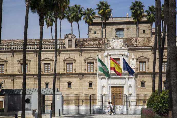 Archivo - Fachada principal del Parlamento Andaluz.