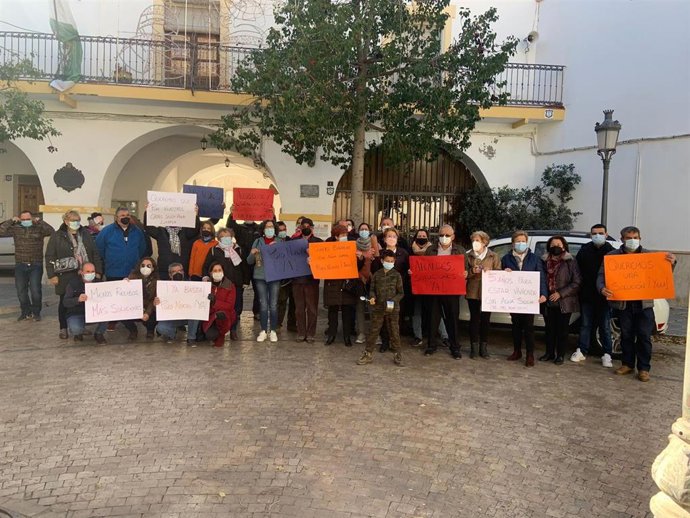 El PSOE de Gérgal (Almería) apoya las protestas para que los vecinos de la Estación y las Alcubillas tengan agua potable