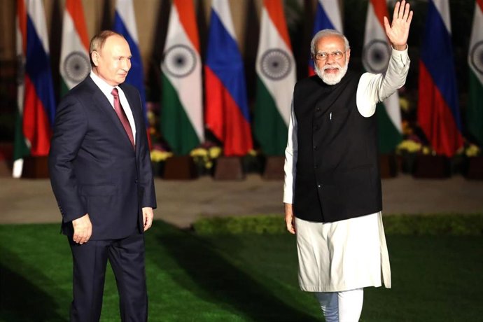El presidente de Rusia, Vladimir Putin, y el primer ministro de India, Narendra Modi