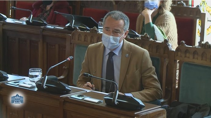 El consejero de Salud, Pablo Fernández Muñiz, en sede parlamentaria.