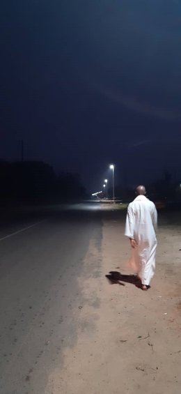 Sistema de alumbrado de energía fotovoltaica instalado por el ITER en Senegal