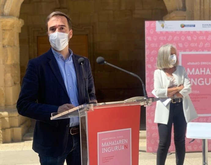 Archivo - El consejero Javier Hurtado