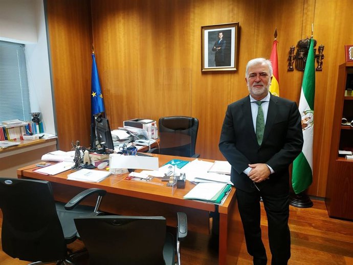 El juez decano de Málaga, José María Páez.