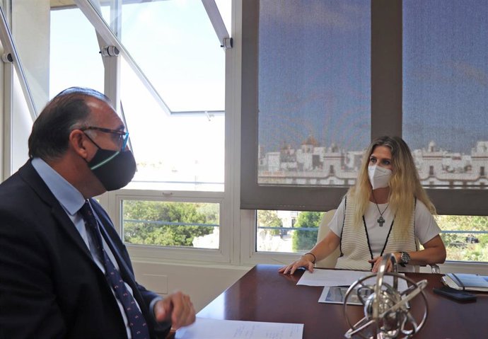 Archivo - Cádiz.- Economía.- La provincia incrementa en un 23,8% sus exportaciones entre enero y junio respecto a 2020