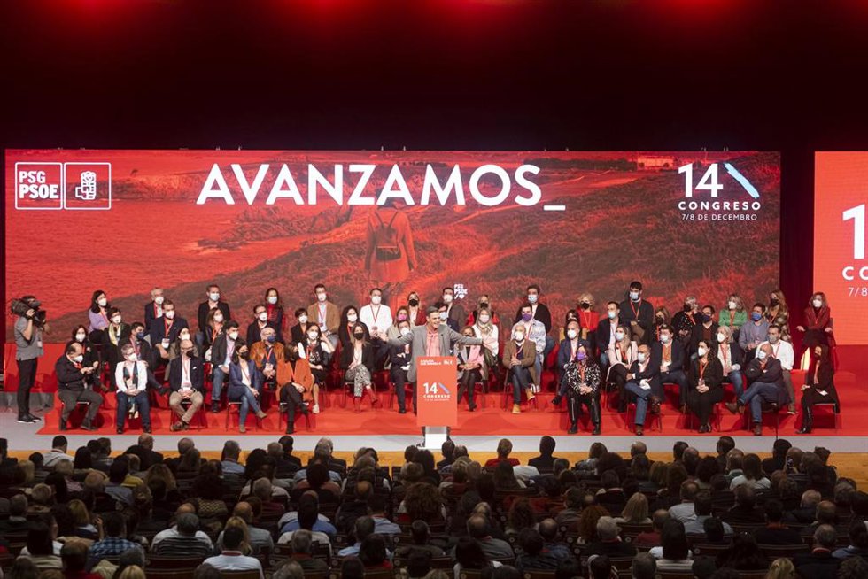 El secretario general del PSOE y presidente del Gobierno, Pedro Sánchez, interviene en la primera jornada del 14 Congreso del PSdeG, en el Palacio de Congresos y Exposiciones de Galicia, a 7 de diciembre de 2021, en Santiago de Compostela, A Coruña, Ga