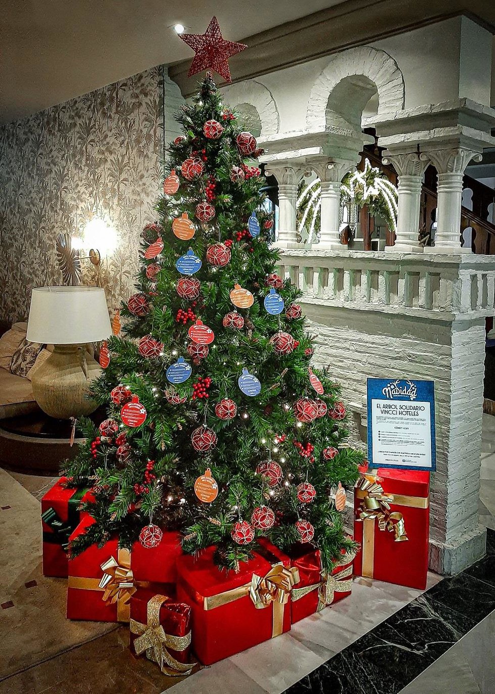Vincci Hoteles lanza su árbol solidario junto con Aldeas Infantiles SOS